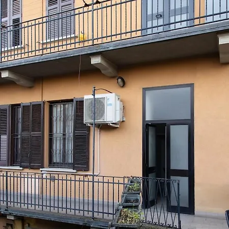 Easylife - - Campionesi 3 - Porta Romana Apartment